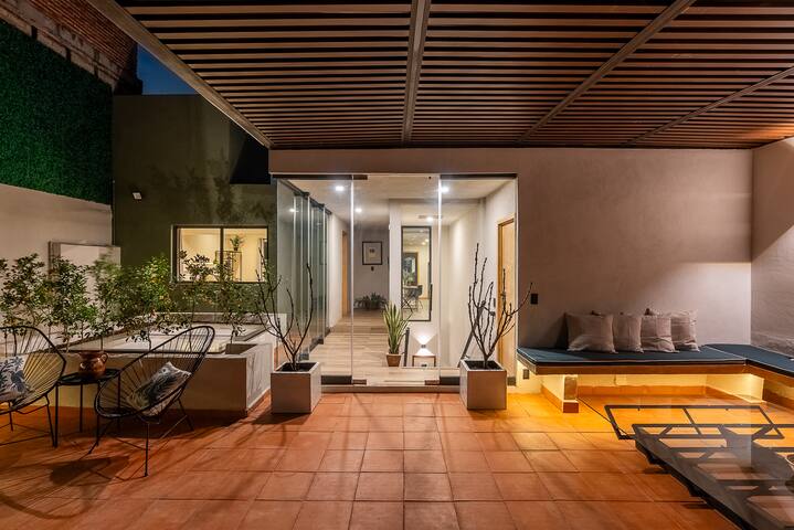 Mexican Desgn Villa Pvt. Roofgardn (A/C ALL Bdrms) gallery image 5