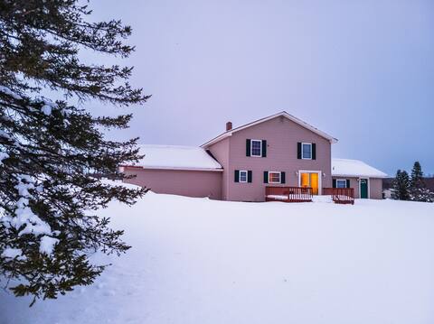 Snowy Family Retreat at Jay Peak