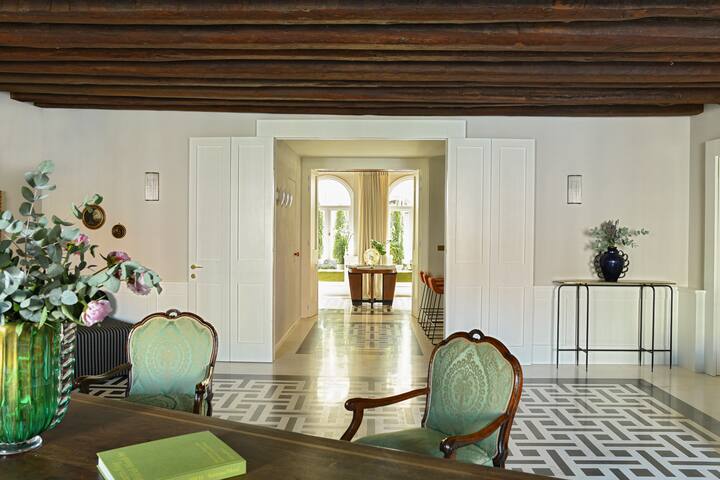 MorosiniBrandolinVenice gallery image 4