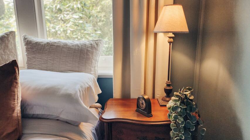 Woolrich Historic Garden Cottage gallery image 5