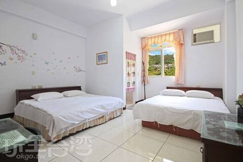 Sun Moon Lake Daihan Residential Accommodation - Beautiful Quadruple Room
