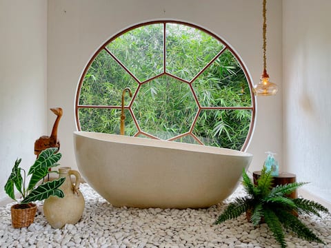 3BR Luxury Villa Bandung • Warm Pool & Bathtub