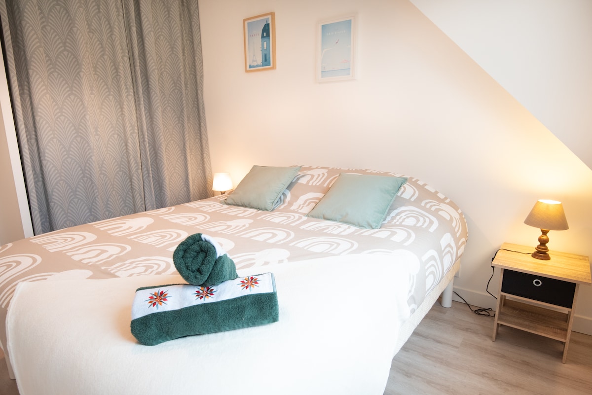 spálňa 1 posteľ 160