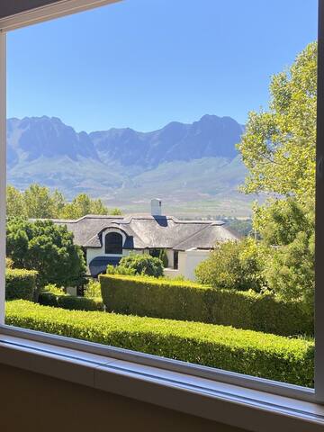 Eagle’s Nest, Erinvale Golf Estate gallery image 2