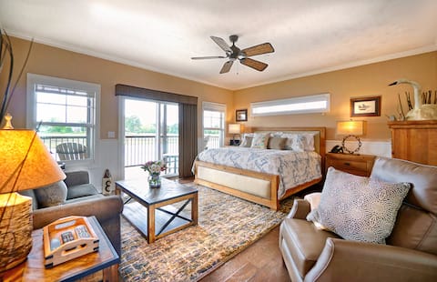 The Harlequin Cottage