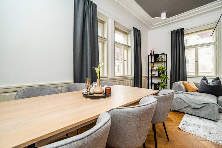 Luxurious 3bed very spacious apt in the best area gallery image 5