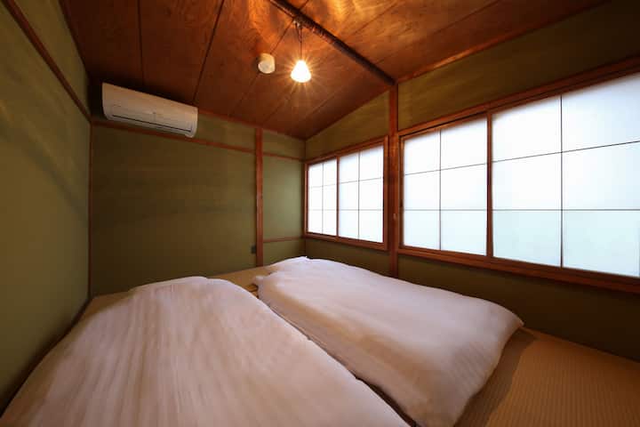 غرفة النوم 2