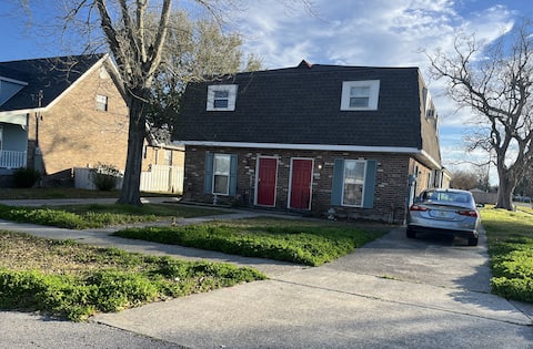 2 BDRM House near French Quarter