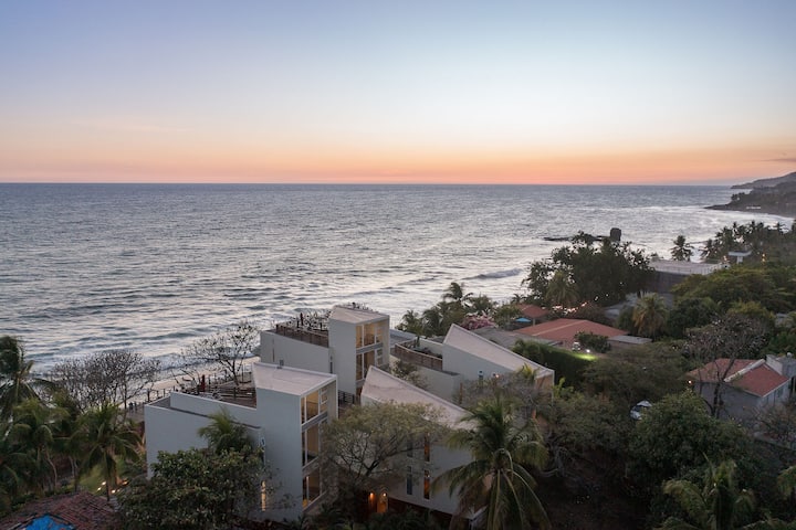 Yellow Villa at Mar de Flores