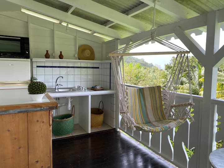 Maison En Bois En Pleine Nature Avec Vue - Martinique