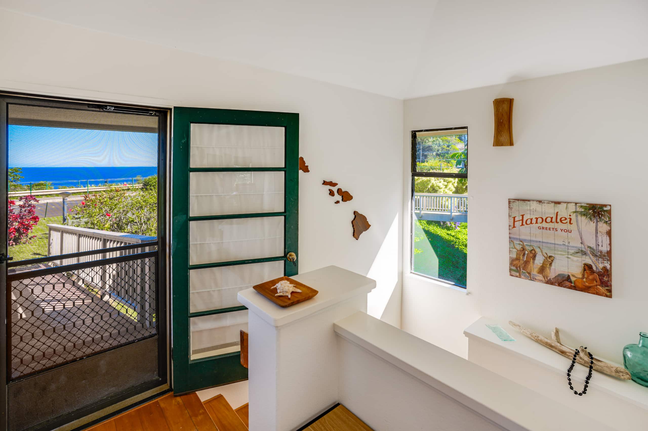 Home in Princeville · ★4.91 · 3 bedrooms · 3 beds · 2.5 baths - Image 5