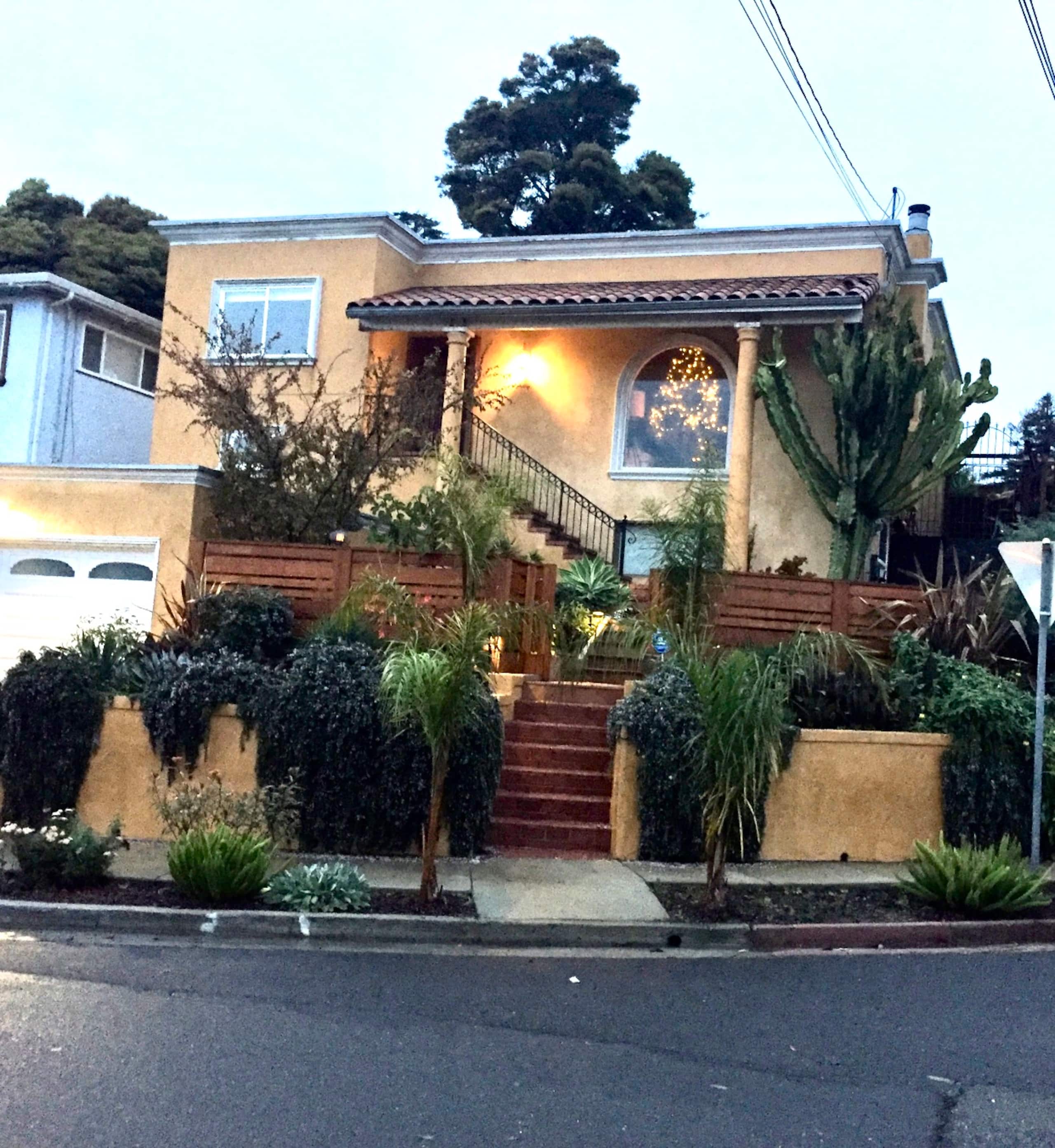 Mediterranean Bay View Home with SF Skyline - Photo 41