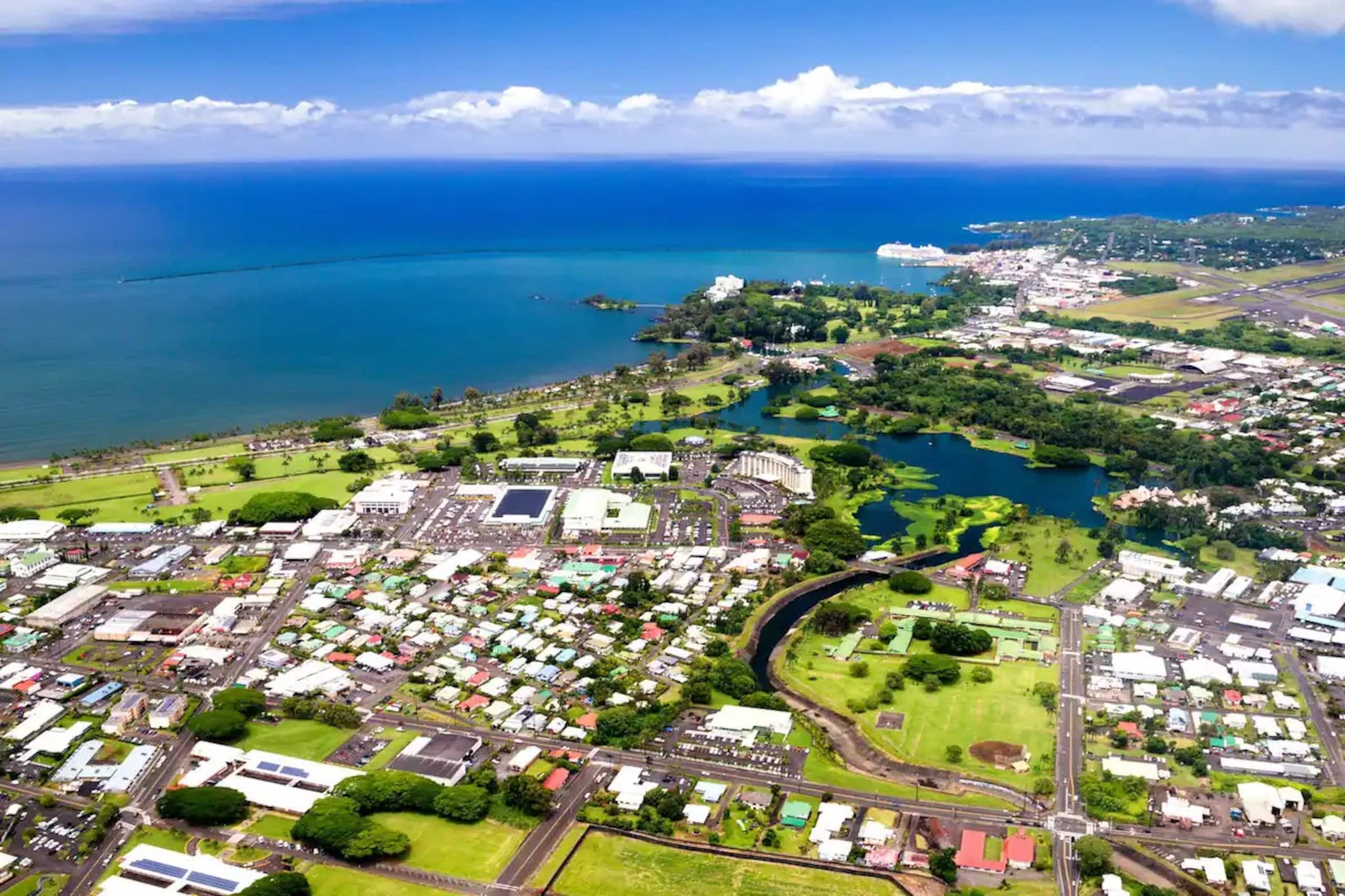 Home in Volcano · ★4.89 · 1 bedroom · 1 bed · 1 bath - Image 61