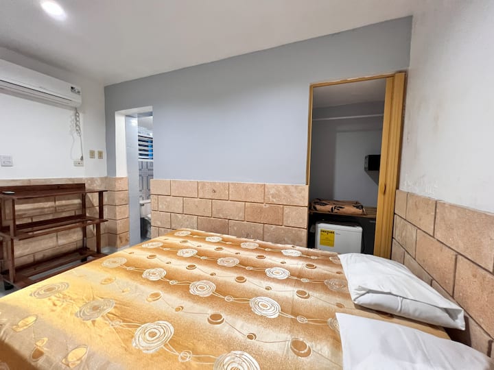 غرفة النوم 2