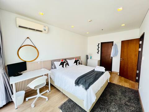 Family, Quiet Area,  Airy, BTS PhraKhanong, WIFI