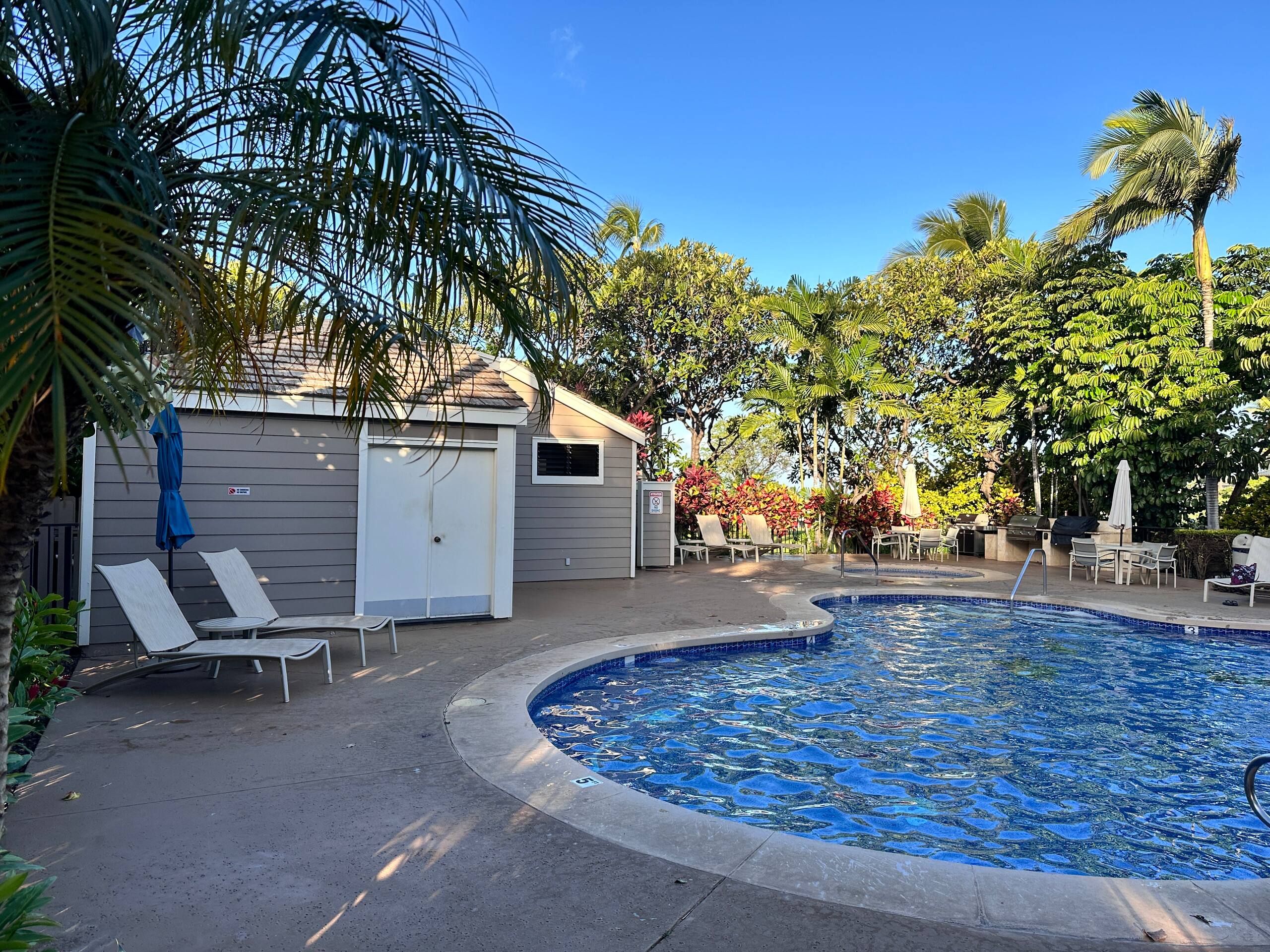 Amazing location! Chic Maui Getaway (ground floor) - Image 21