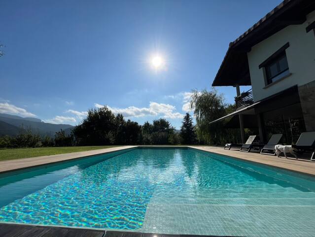 Casa rústica Moderna EBI02909 gallery image 4