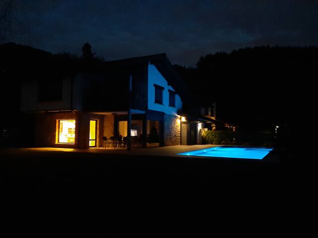 Casa rústica Moderna EBI02909 gallery image 3