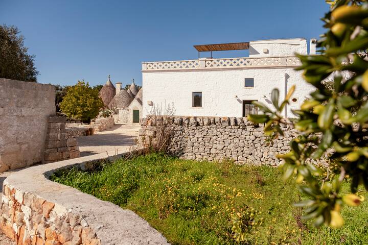 Casa Terralta Masseria with swimming pool Ostuni gallery image 2