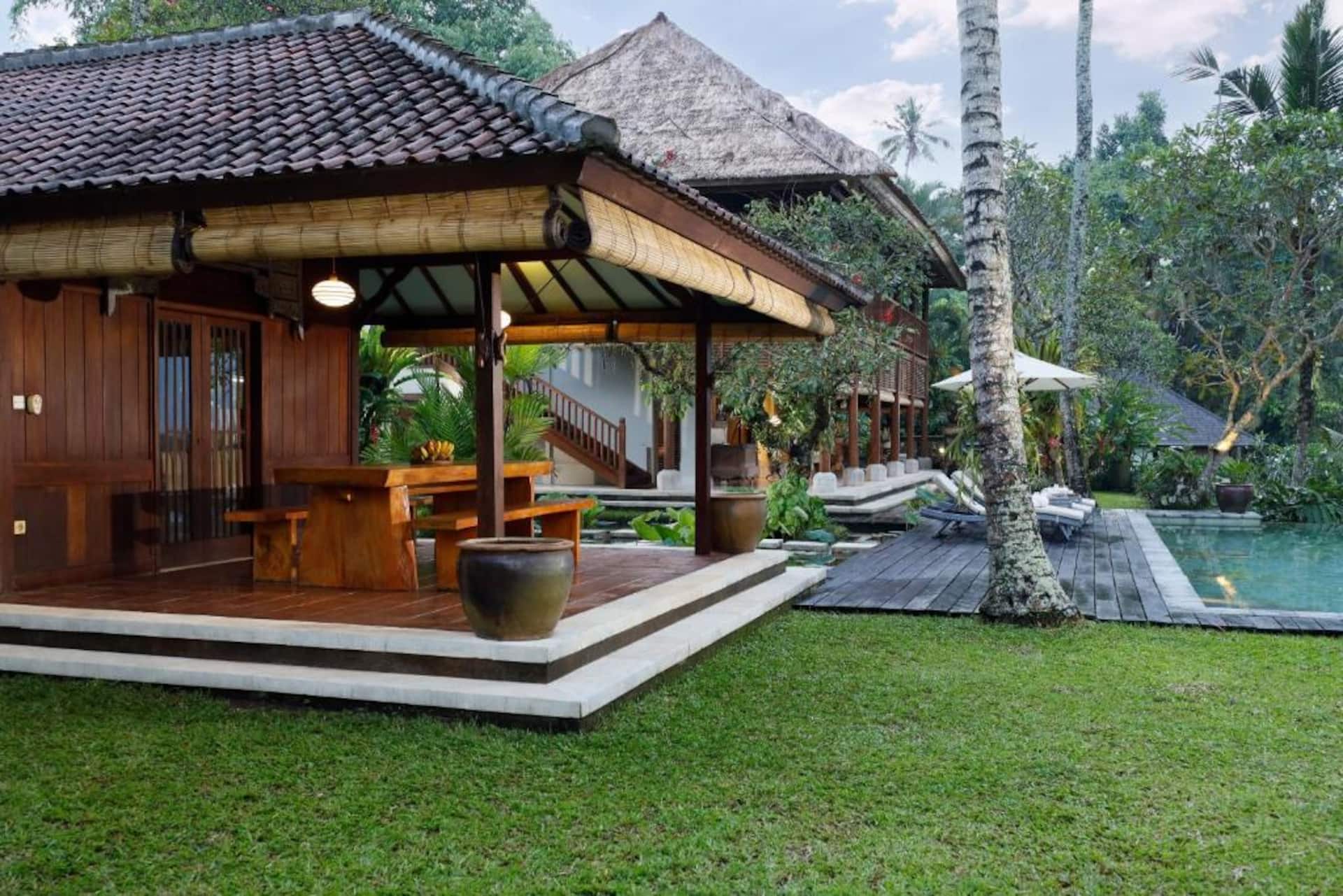 Family Pool Sanctuary 3 Bedroom Private Villa in Ubud 2