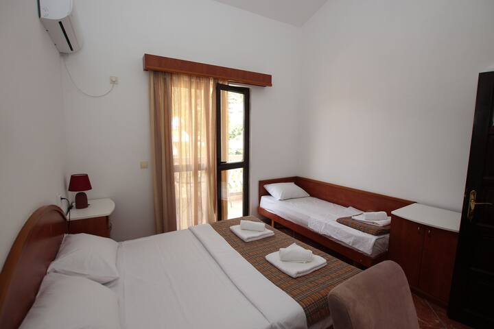 Camera da letto 4