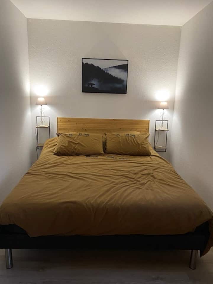 غرفة النوم 1