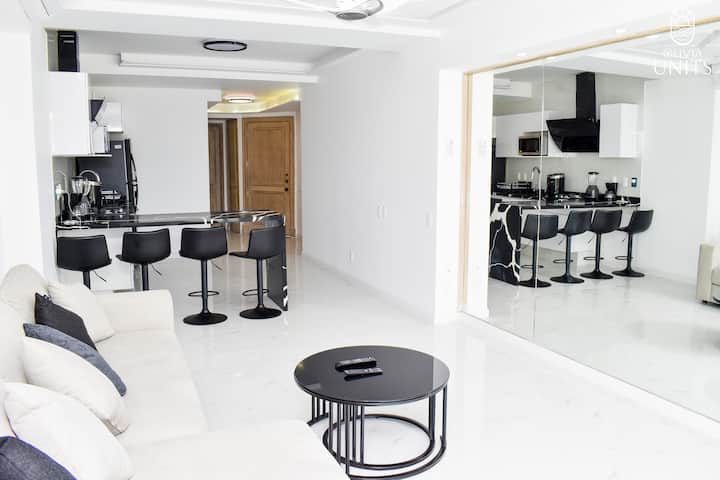 Modern Ocean View Condo - Marina Puerto Vallarta - Nuevo Vallarta