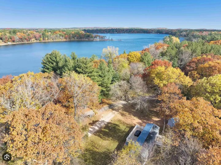 Oshkosh Vacation Rentals with a Hot Tub Wisconsin, United States Airbnb