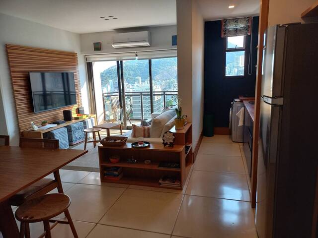 Charming apartment in Leblon gallery image 4