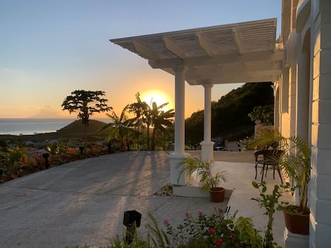 LenDeen's, 1BD/BTH, Awesome Ocean Views