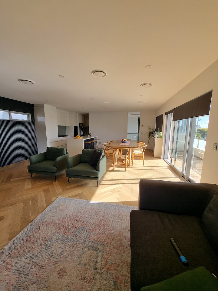 Beachside Gem On Long Island - Frankston