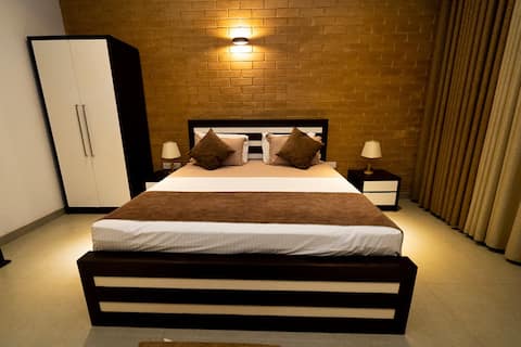 Luxury Hotel Room Negombo Lagoon