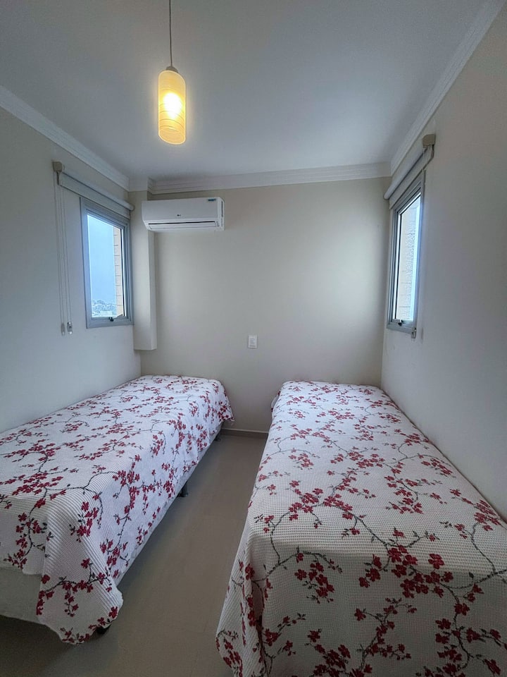 Suite 2