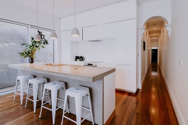 “Fitzroy North”. Gorgeous home, perfectly located. gallery image 4