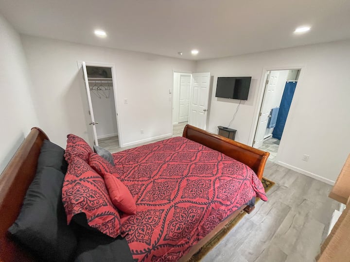 საძინებელი 1