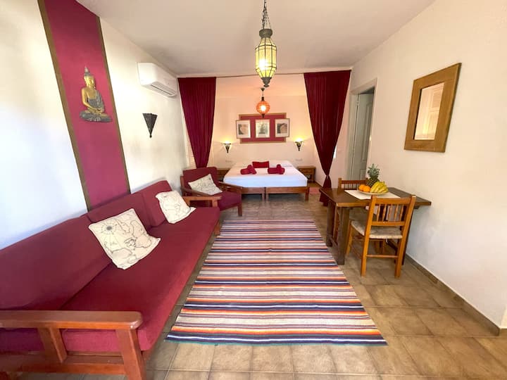 kidsconnectionformentera@gmail.com