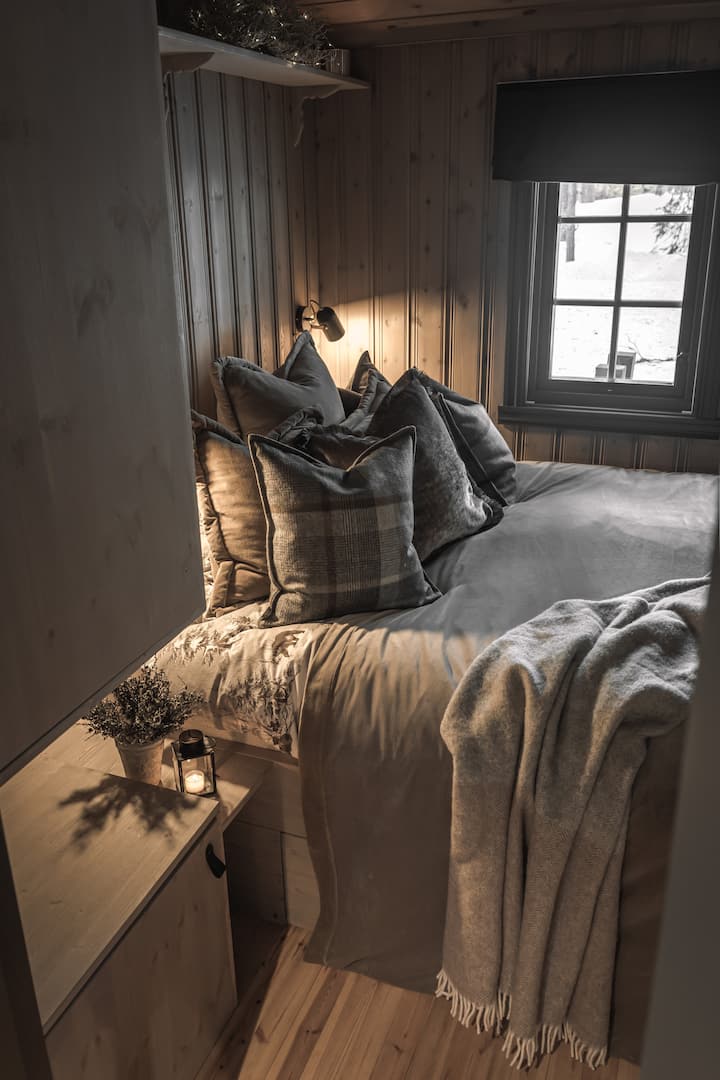 Soverom med dobbeltseng