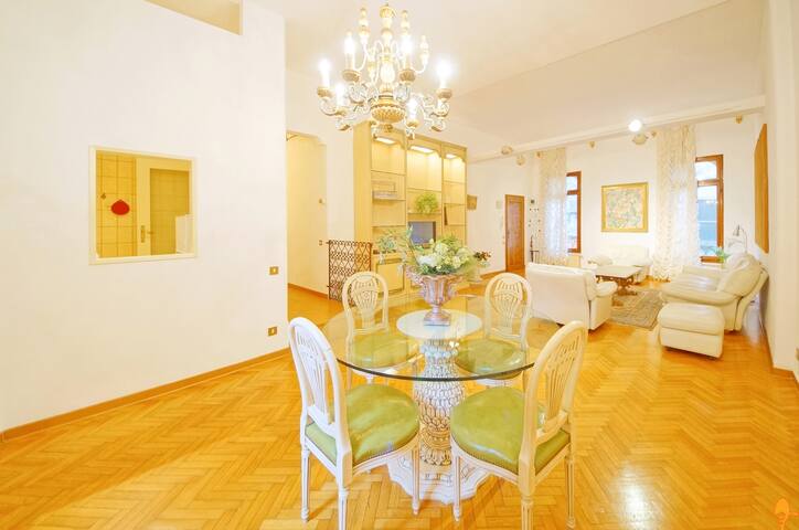 DolceVita Apartments N 287: San Marco 2 Bedrooms