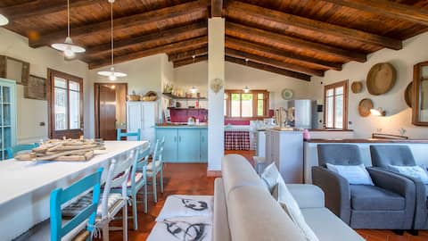Top Airbnb: Villa Mirasol - Sea and Panoramic View in Alghero