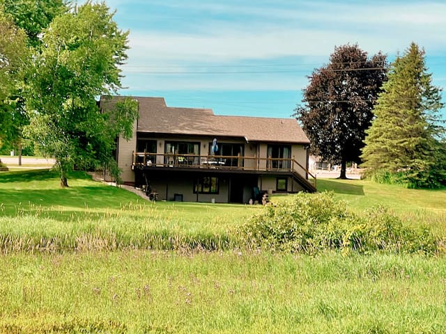 Listing in Green Bay