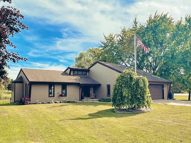 Guest favorite listing in Green Bay