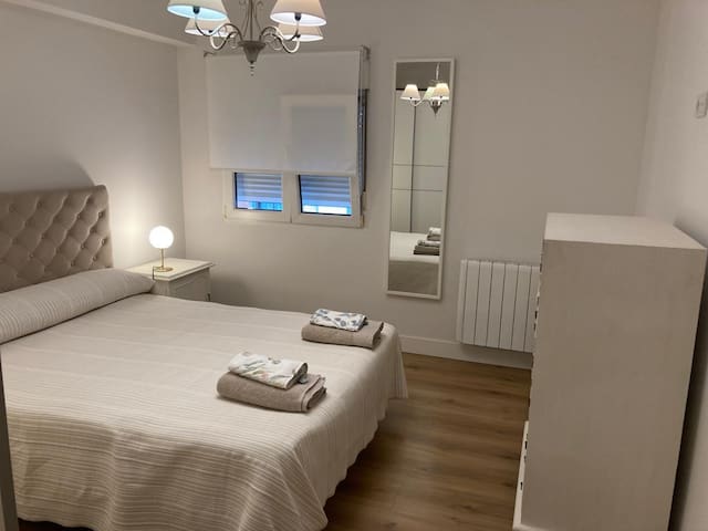 Entire home with 2 bedrooms in Santander - Piso centro Santander