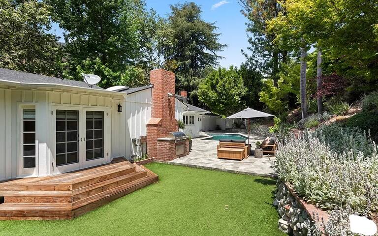 Canyon escape gallery image 5