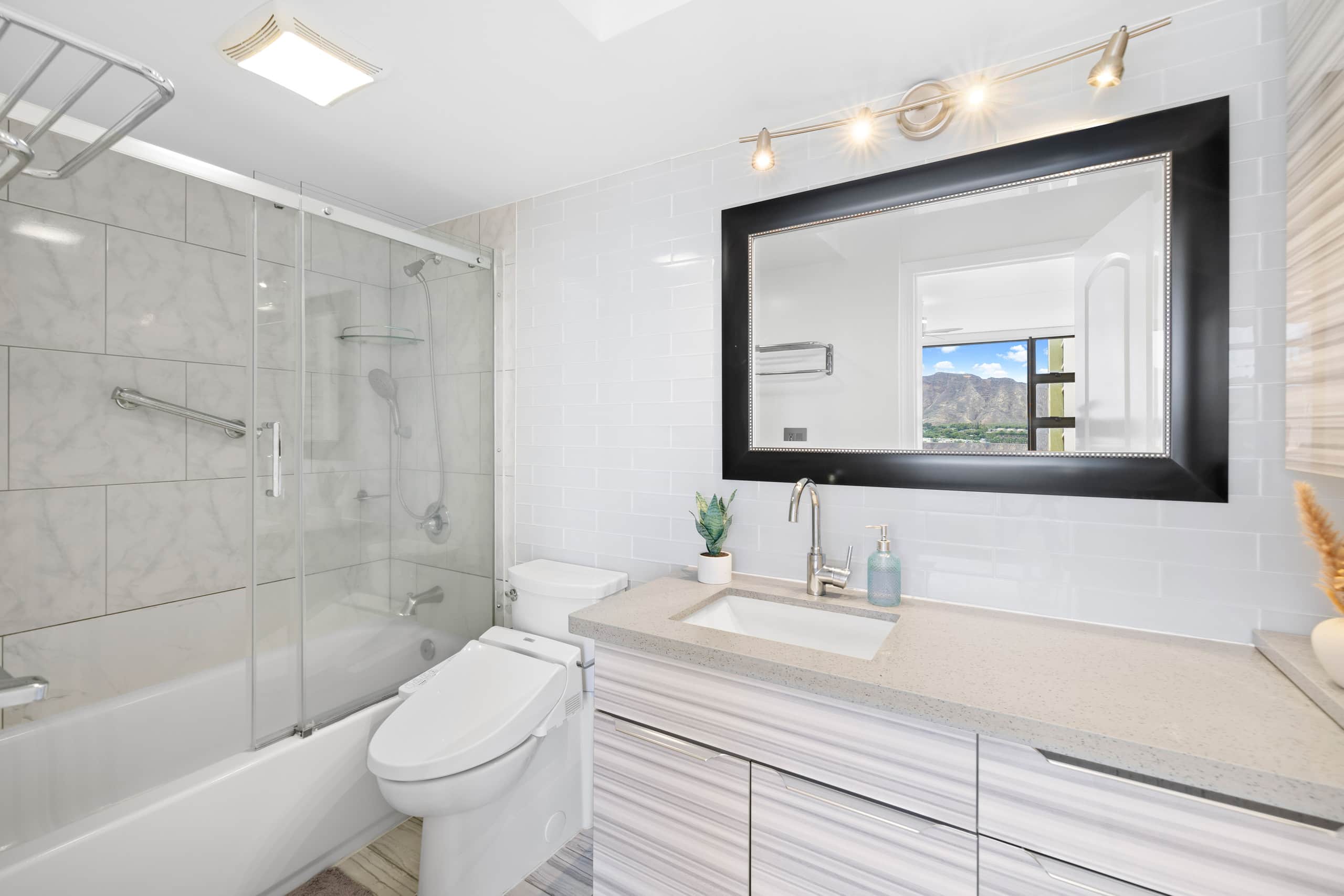 Condo in Honolulu · ★4.97 · 1 bedroom · 3 beds · 1 bath - Image 15