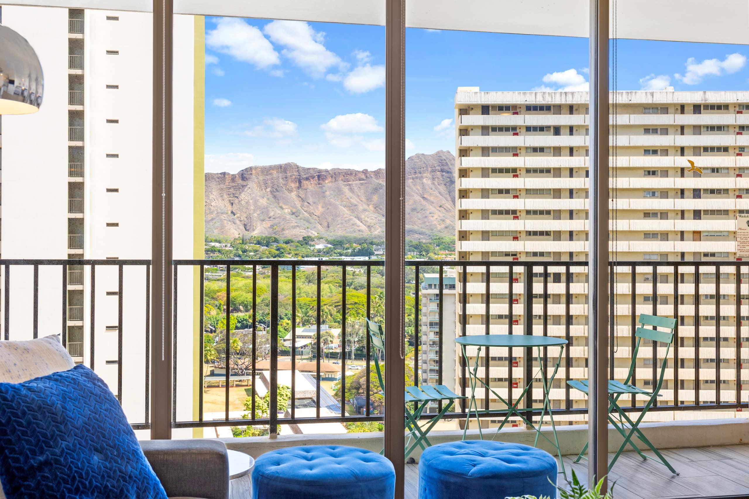 Condo in Honolulu · ★4.97 · 1 bedroom · 3 beds · 1 bath - Image 21