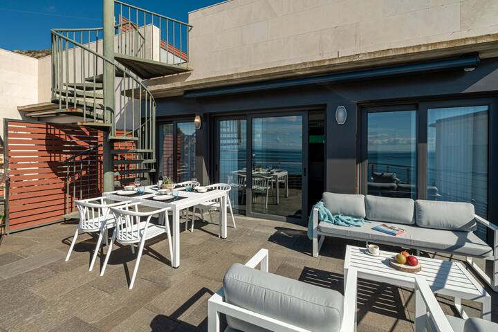 Apartamento ático delante del mar gallery image 4