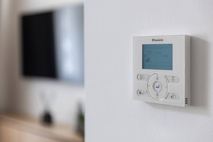 R16 Two-Bedroom gallery image 4