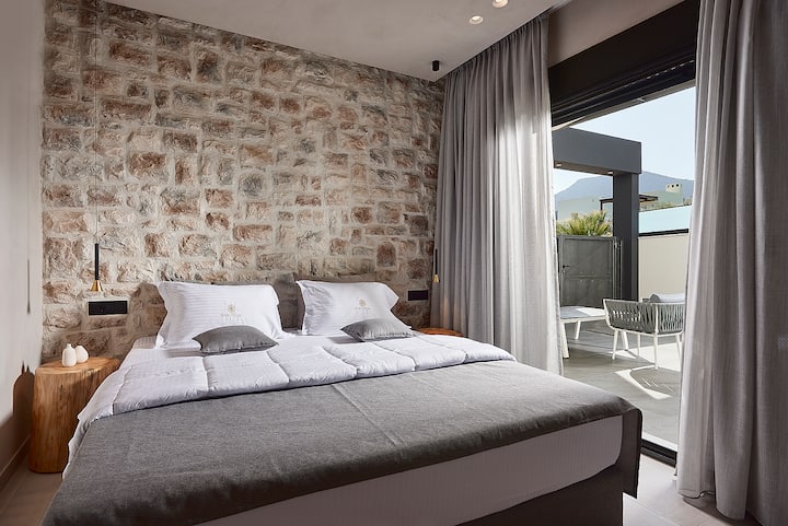 חדר שינה עם גישה ישירה לאזור החיצוני!
