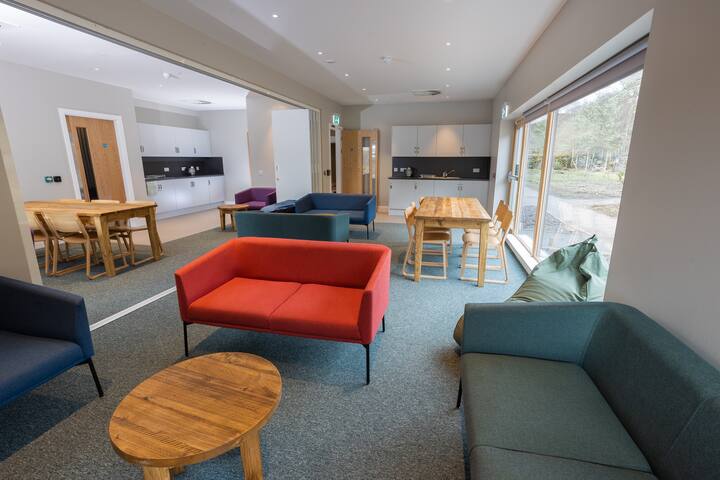 An Spiris 20 Aitean/juniper - Double - Fort Augustus