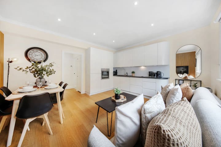 Central London newly refurbished amazing Flat gallery image 2